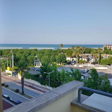 شقة Casa Blu Porto SantʼElpidio المظهر الخارجي الصورة