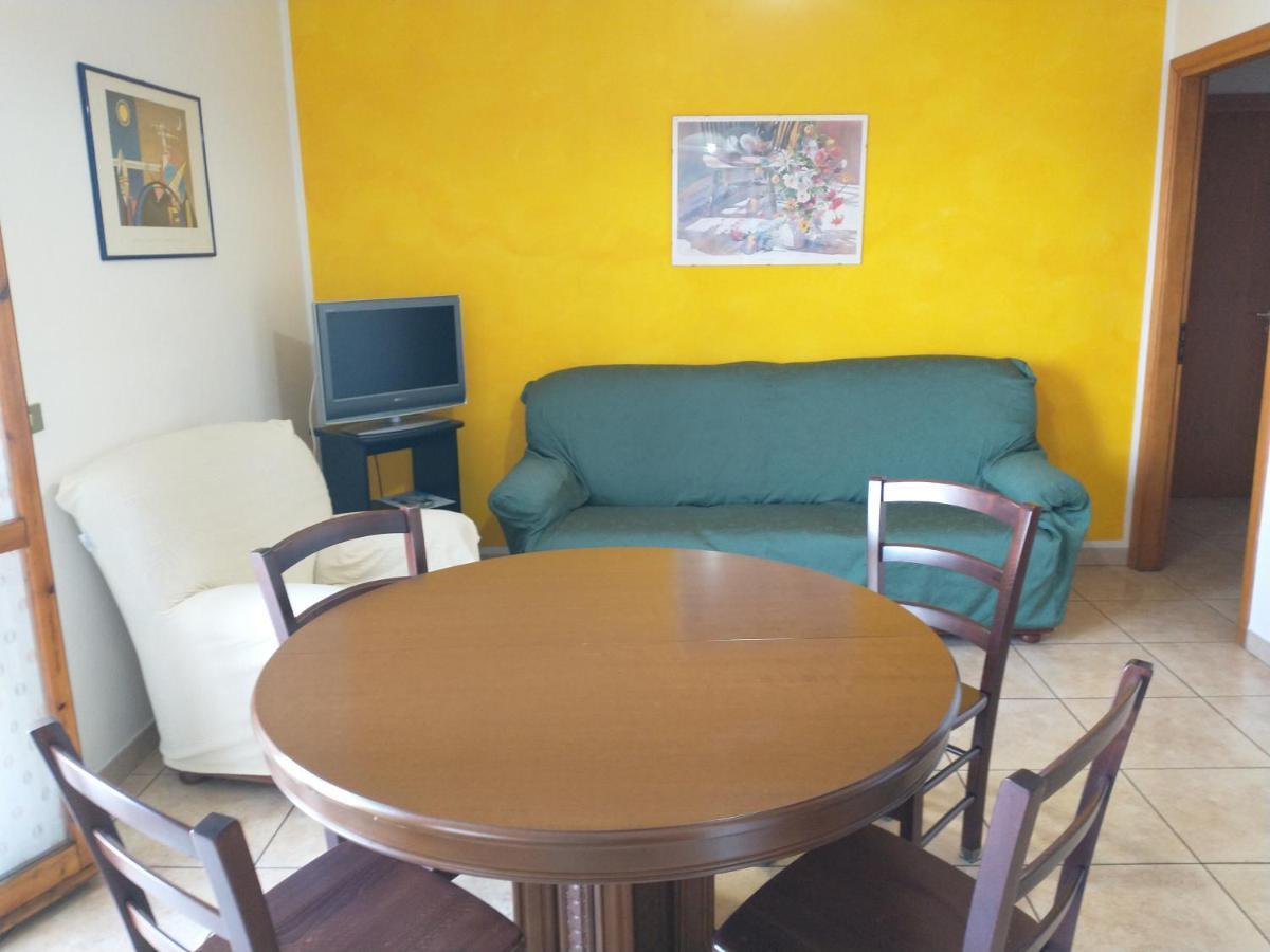 شقة Casa Blu Porto SantʼElpidio المظهر الخارجي الصورة